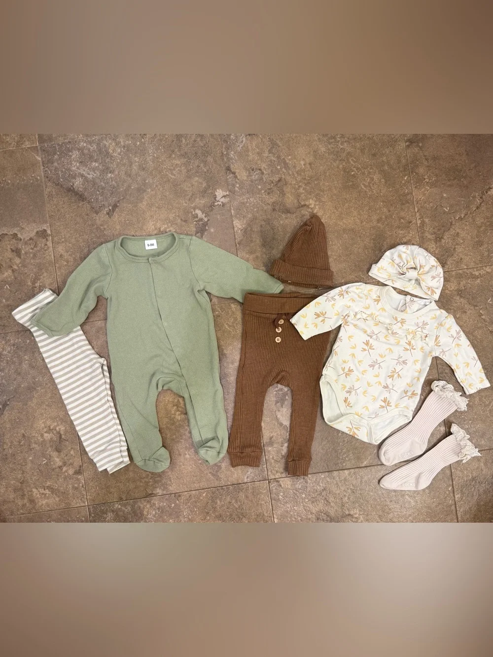 Huge bundle of primarily 6-9m (some 6-12) baby girls fall autumn winter clothes